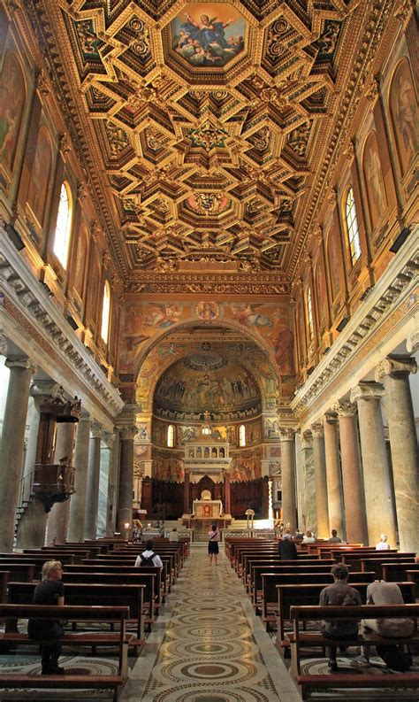 Interno Basilica di Santa Maria in Trastevere, Roma | Trastevere rome, Trastevere, Rome