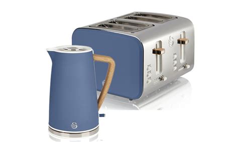 Up To 25% Off Swan Nordic Kettle and Toaster | Groupon