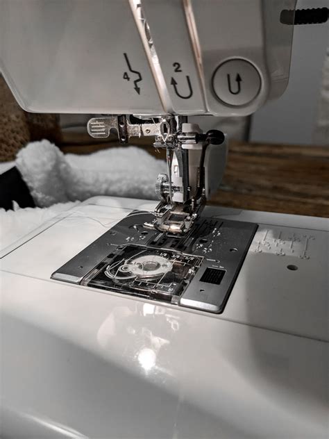 Machine Quilting on a Small Sewing Machine – Quiltd Studios