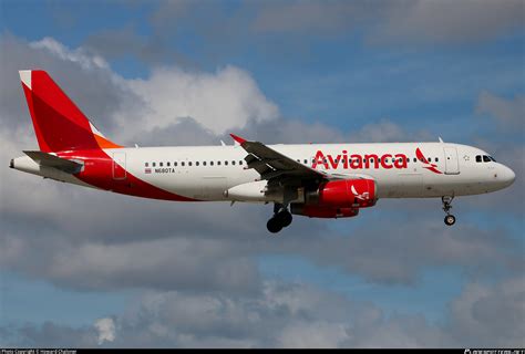 N680TA Avianca Costa Rica Airbus A320-233 Photo by Howard Chaloner | ID 1066341 | Planespotters.net