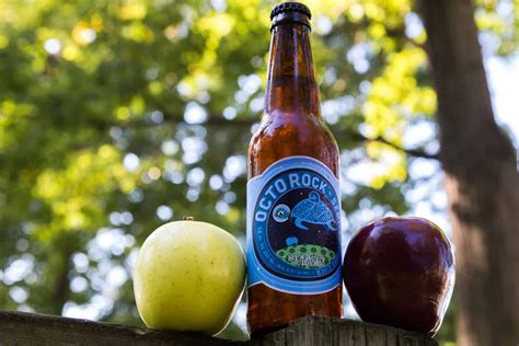 6 Michigan Hard Apple Ciders to Make This Fall Extra Crisp