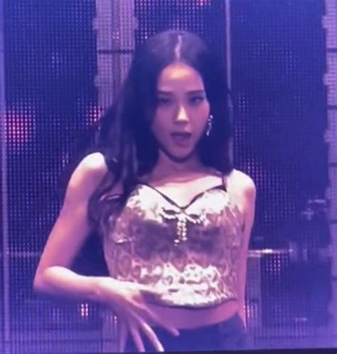 Kwon Eunbi word domination on Twitter: "RT @jichusworld: kim jisoo this was so hot omg"