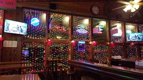 CHOO CHOO RESTAURANT & BAR - 21 Photos & 49 Reviews - 160 Railway St W ...