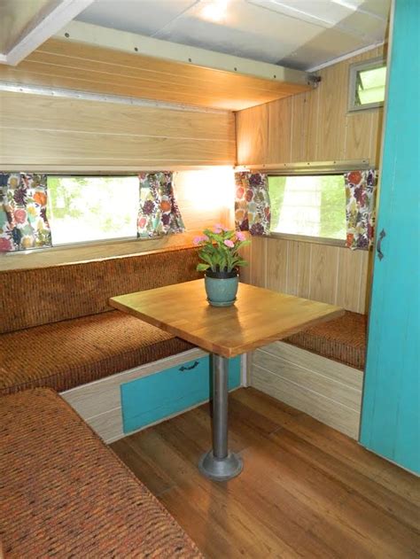 THIS TRAILER IS NOW SOLD ~ ~ This is a 1967 Shasta Compact. This little ...