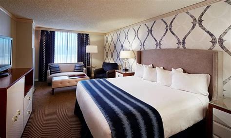 HARRAH'S NORTH KANSAS CITY HOTEL & CASINO $71 ($̶1̶1̶0̶) - Updated 2024 Prices & Reviews - MO