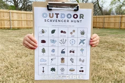 Kids Outdoor Scavenger Hunt Ideas + Printable - Fun Cheap or Free