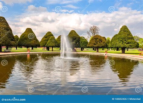 Hampton Court Gardens Pond with Fountain in Spring, London, UK Stock Photo - Image of england ...