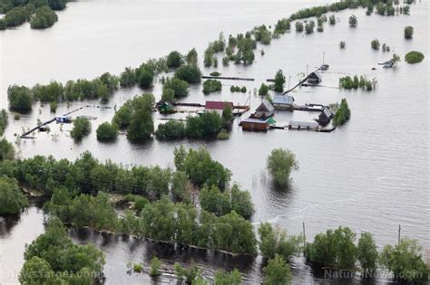 Hawaii declares state of emergency following heavy rains, severe flooding