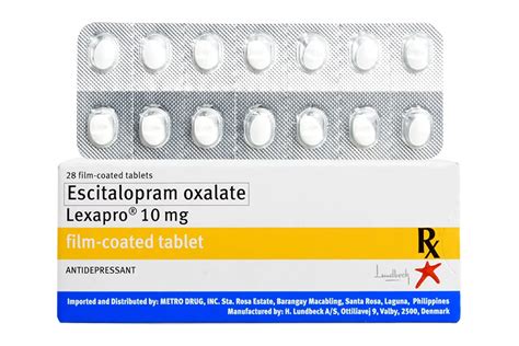 Lexapro Generic (Escitalopram): Side Effects, Precautions, More