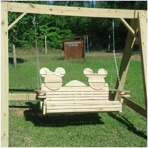 10 Cute Mickey Mouse Garden Decor Ideas