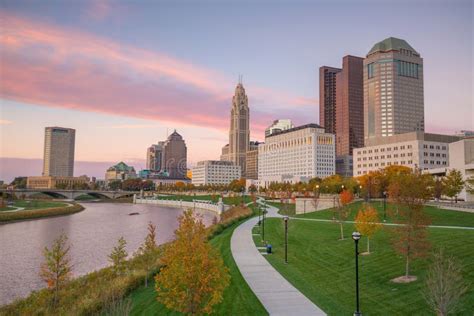 View of Downtown Columbus Ohio Skyline Stock Photo - Image of park, scioto: 80711990