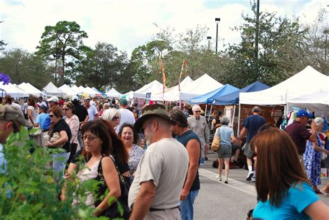 Helen A. Lockey: Palm Beach Gardens Green Market, FL: Farmers