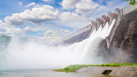 Maharashtra: All 27 gates of Jayakwadi dam lifted for water discharge after rains