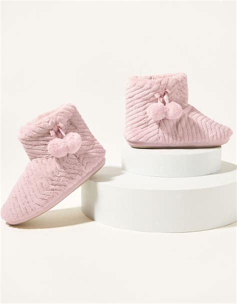 Monsoon Quilted slipper boots pink [Monsoon220113295] - £10.80 : Monsoon Clothing, Dresses ...