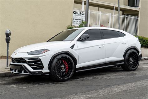 Lamborghini Urus White Forgiato TEC 3.1 Wheel | Wheel Front