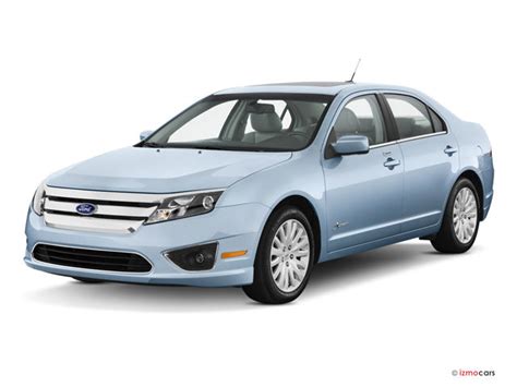 2011 Ford Fusion Hybrid Review, Pricing, & Pictures | U.S. News