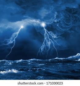 7,973 Lightning Storm Ocean Images, Stock Photos, 3D objects, & Vectors ...