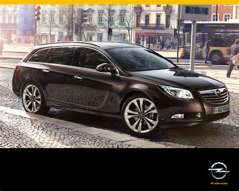 OPEL INSIGNIA - Review and photos