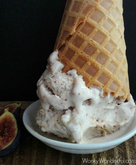 Fresh Fig Ice Cream Recipe - WonkyWonderful