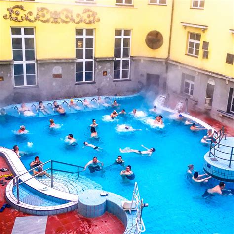 What Are the Best Thermal Baths in Budapest Hungary?