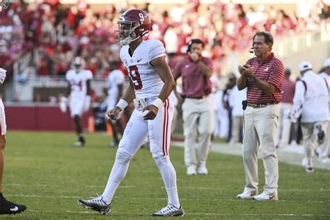 No. 1 Alabama, Texas A&M Set to Meet Again in Grudge Match - Bloomberg