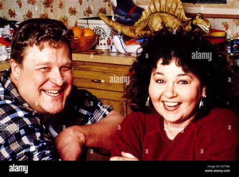 ROSEANNE JOHN GOODMAN, ROSEANNE BARR Stock Photo - Alamy