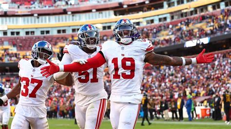 Isaiah Simmons' calls game on 54-yard pick six | Giants vs. Commanders ...