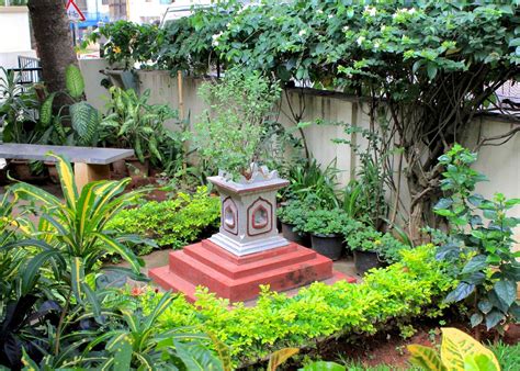 Red House Garden: An Indian Garden | Indian garden, Garden ideas india ...