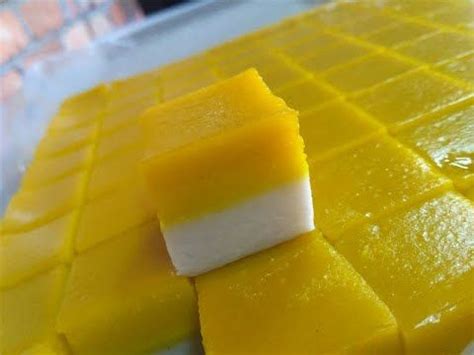 Cara buat seri Muka Durian Sedap | Asian desserts, Food drinks dessert ...