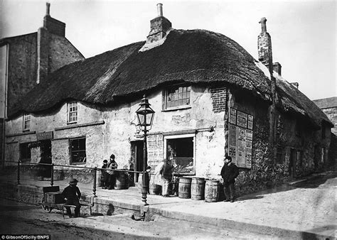 The West Awake: Moments in time photos: Cornwall, England (1890-1900)