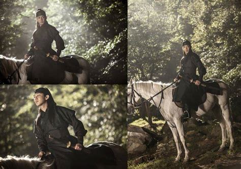 Yoo Ah-in shows off sexy, charismatic presence in first filming session for 'Six Flying Dragons ...