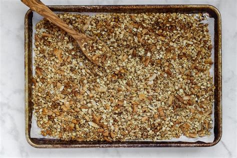 Sugar Free Granola [WFPB] • Healthy Midwestern Girl