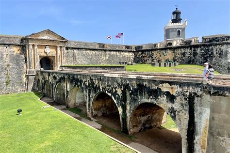 El Morro Castle & Old San Juan Tour: Visit Top Attractions with Local ...