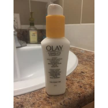 Olay Complete Defense Daily UV Moisturizer SPF 30 for Sensitive Skin reviews in Face Day Creams ...