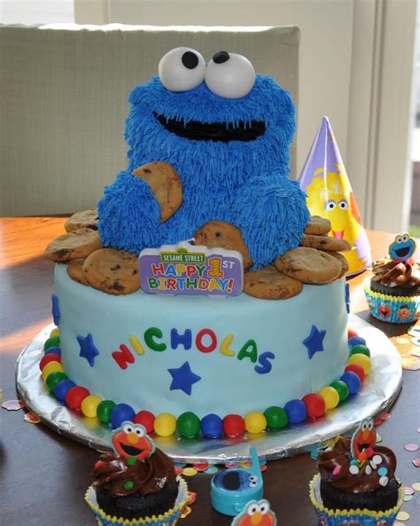 Cookie Monster First Birthday Cake - CakeCentral.com