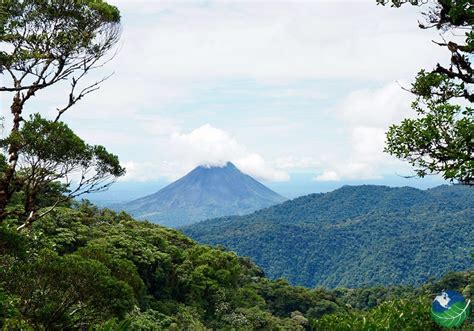 Arenal Volcano & Town of La Fortuna, Costa Rica - A Visitors Guide