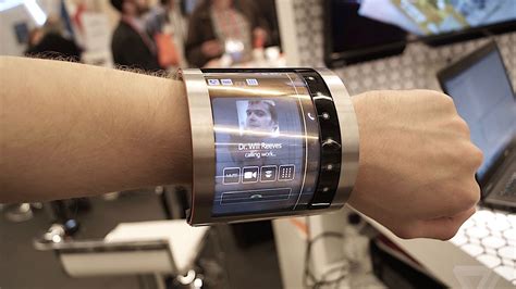 Are Flexible Displays the Design of the Future? | Design Engine