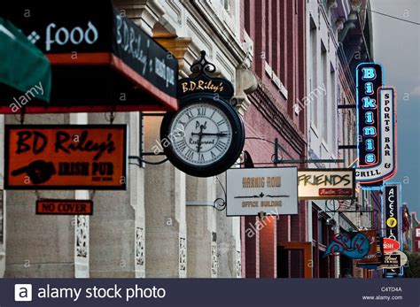 Signs of bars on Sixth Street in Austin, Texas Stock Photo - Alamy