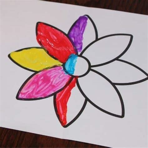 Flower Symmetry Art for Kids (with Free Flower Template)