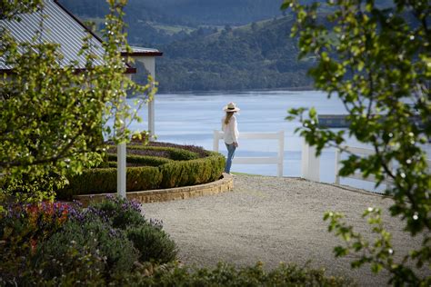 Luxury Accommodation in the Huon Valley - The Huon Valley Southern Tasmania