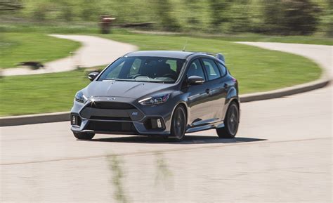 Ford Focus RS Reviews | Ford Focus RS Price, Photos, and Specs | Car ...