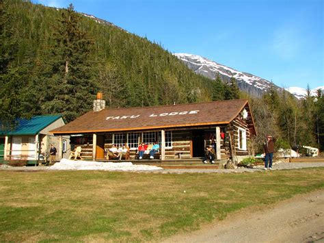 Taku Lodge friends - Wings Airways & Taku Lodge | Alaskan Glacier ...