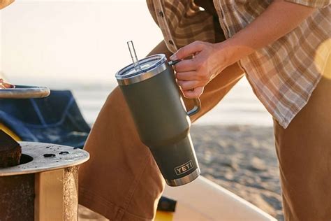 Yeti Rambler 42 Oz Straw Mug - CLAD