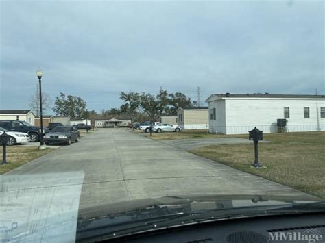 Belle Chasse Mobile Mobile Home Park in Belle Chasse, LA | MHVillage