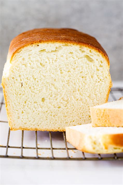 Easy White Bread - Simply Delicious