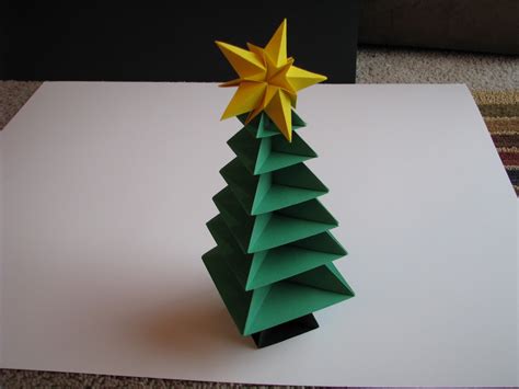 Lets Make Origami: Christmas Tree 2