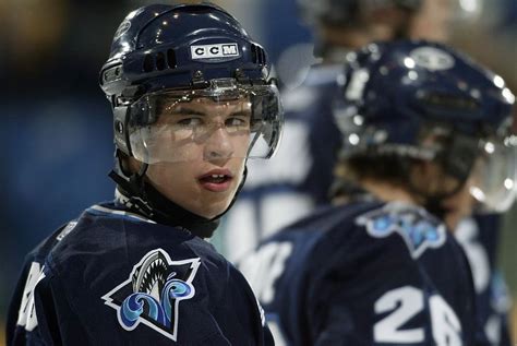 Minor League Hockey: Closeup of Rimouski Oceanic Sidney Crosby (87) in ...