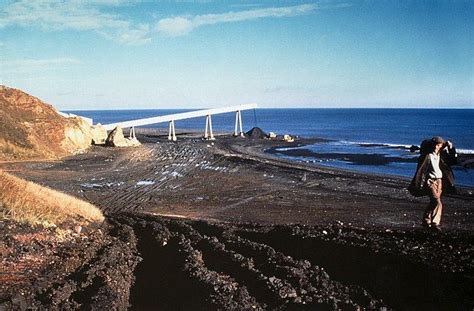 The polluted 'Black Beaches' featured in Get Carter and Alien 3 wins ...