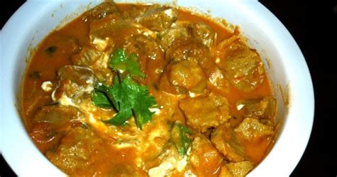 Quick Easy Recipes To Try at Home: Soy Chunks Curry