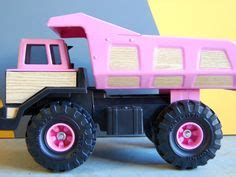 Pink Tonka truck. | Baby photoshoot girl, Baby girl photos, Tonka truck